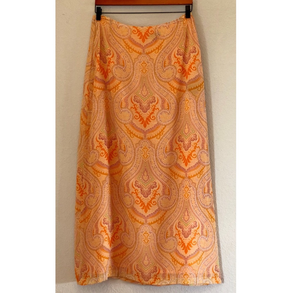 Long Burberry skirt